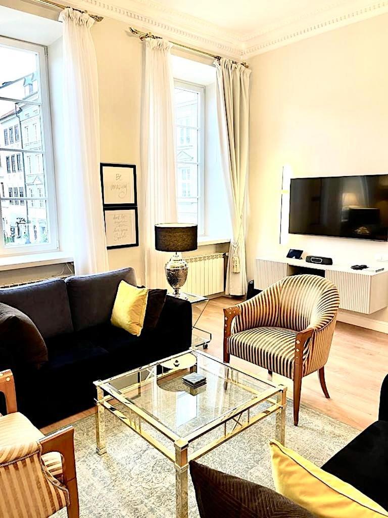 Luxury Apartments Mondrian Market Square III Varsóvia Quarto foto