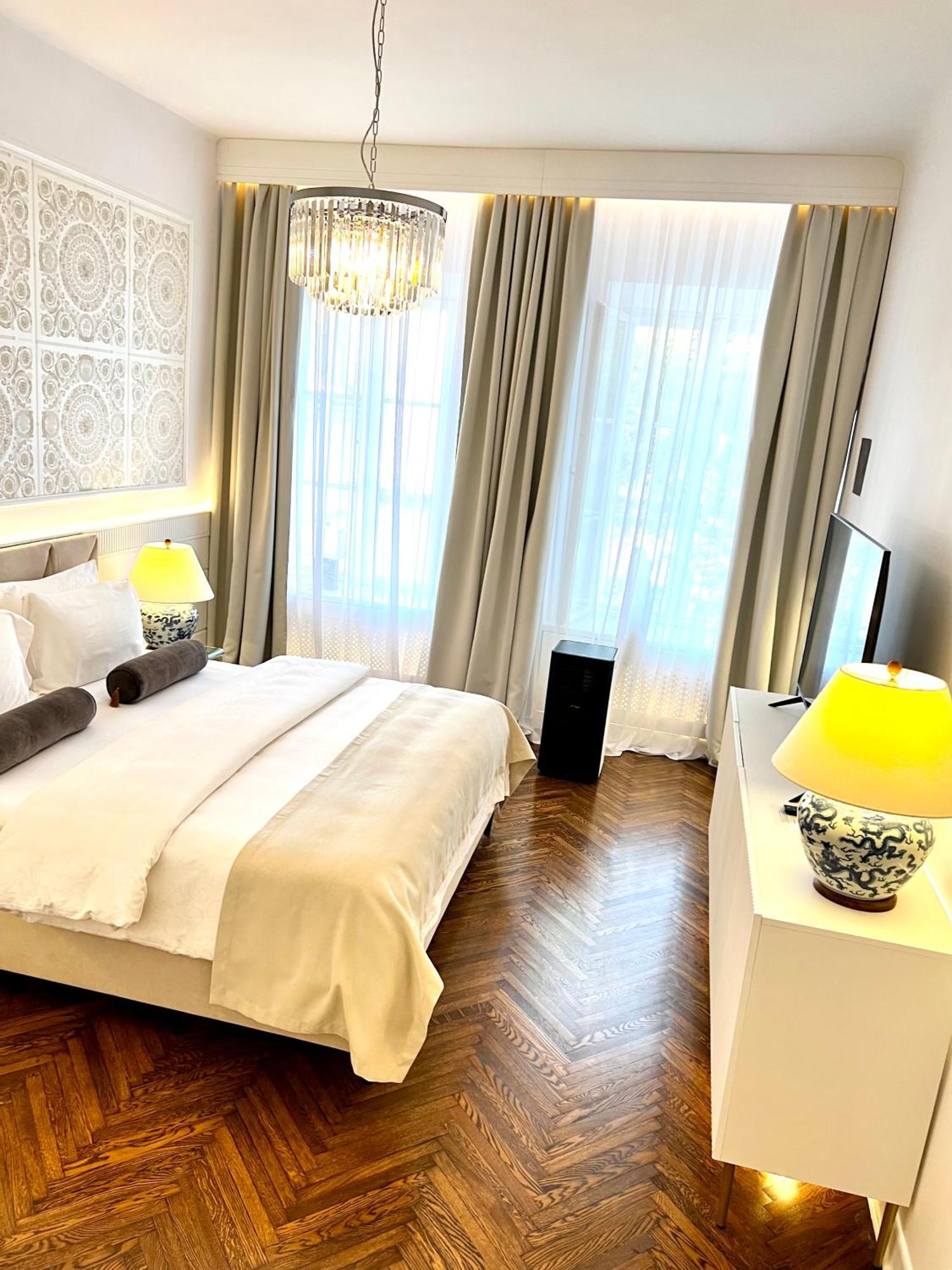 Luxury Apartments Mondrian Market Square III Varsóvia Quarto foto